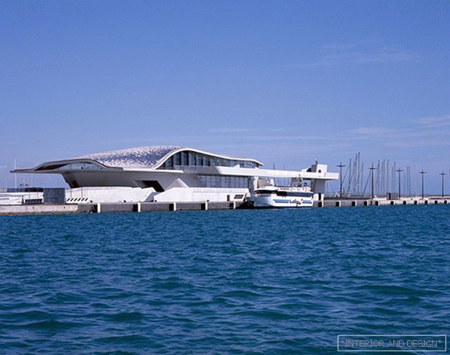 Zahi hadid architecture: terminal in salerno