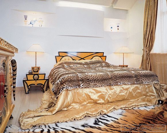 Pure women's apartment