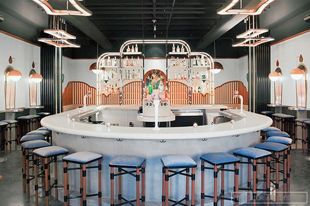 Home studios: a bar in a hollywood hotel