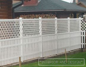 Plastic fence to give