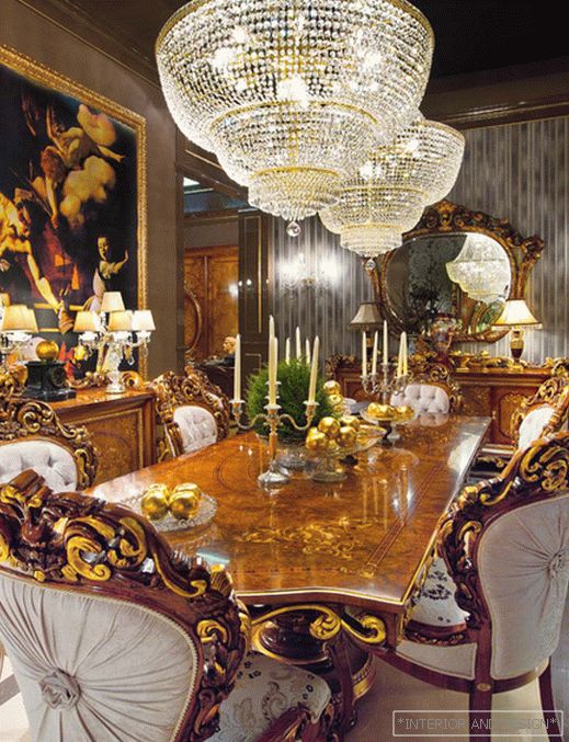 Baroque elements
