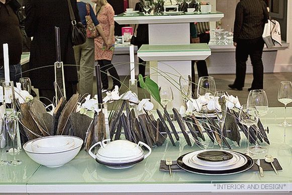 Three words about the exhibition. dining, giving, living