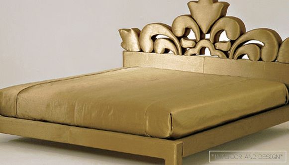 In gold from head to toe