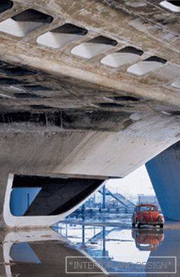 Zaha hadid: the queen of deconstructivism